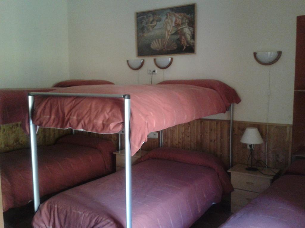 Albergue Convento De San Francisco Zafra Rum bild